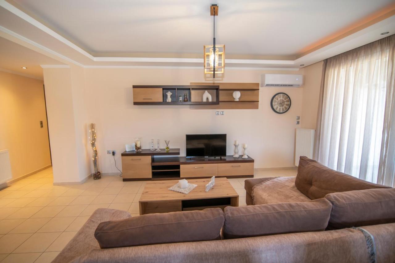 Johannes Apartment Ampavris